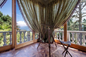 Historic Villa Argegno Como lake